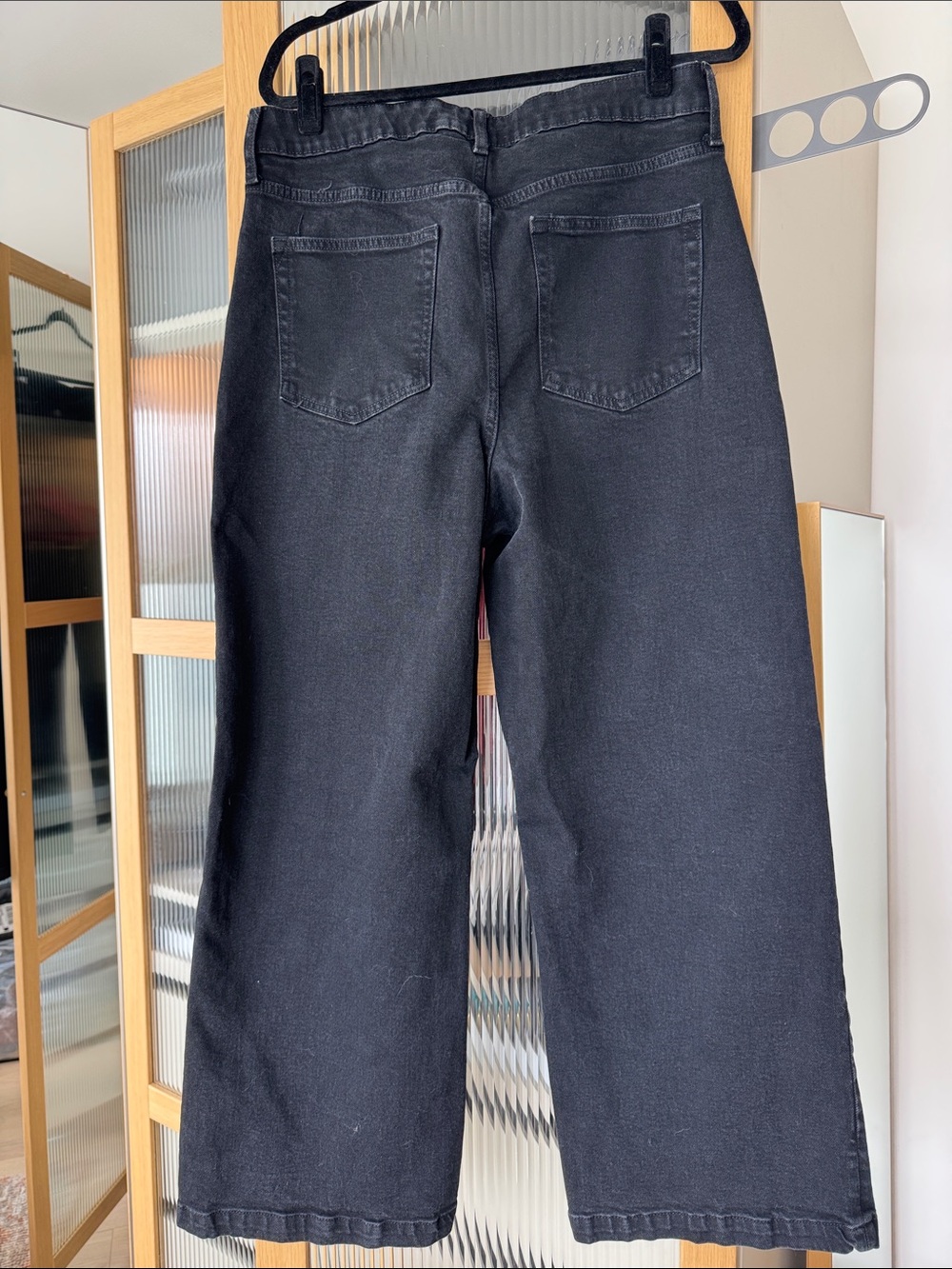 GAP Curvy High Rise Stride Wide-Leg Ankle Jeans - Picture 3 of 4